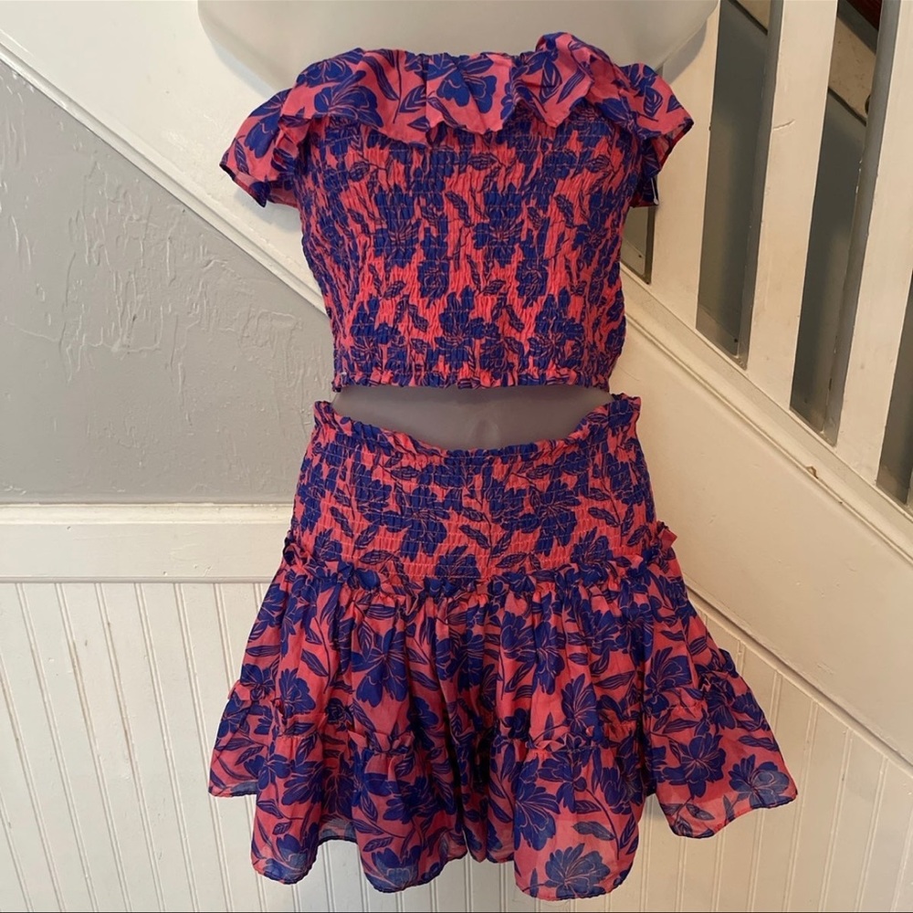 Olivaceous two pieces set